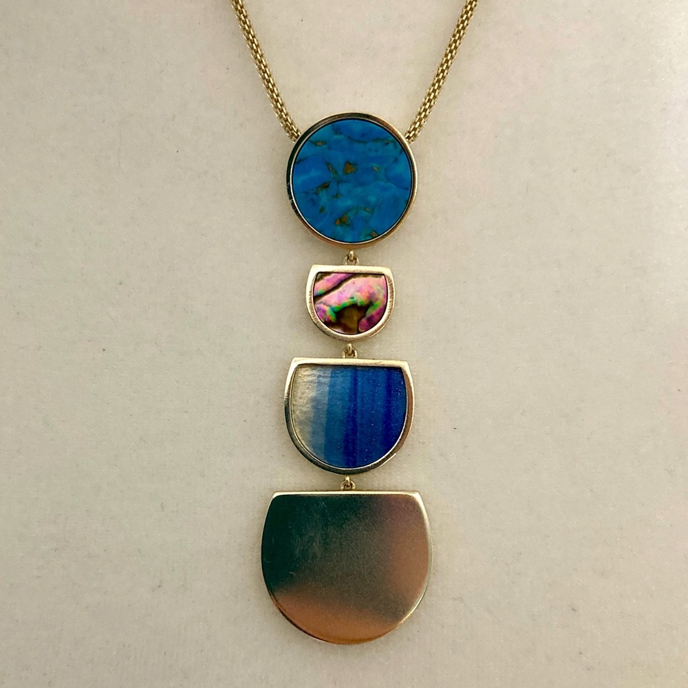 NWT Luna Long Kendra Scott Elegant Gold and Blue Pendant Necklace